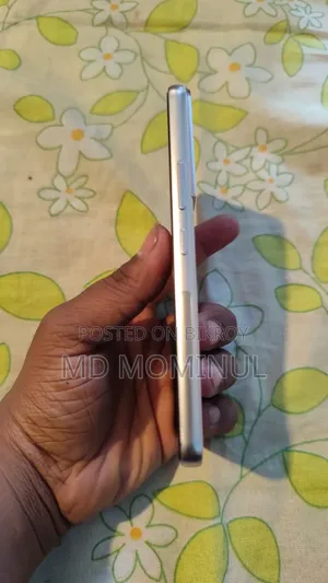 স্যামসাং গ্যালাক্সি এস২২ ৫জি ২৫৬ জিবি রোজ গোল্ড