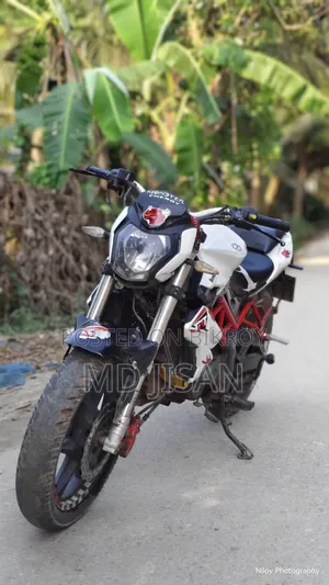 Benelli TNT 2020 White