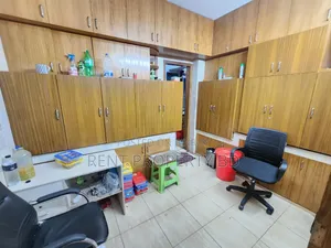 Furnished 3-Bedroom Block of Flats in Urban, Gulshan for Rent