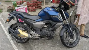 Yamaha FZ6 2021 Blue