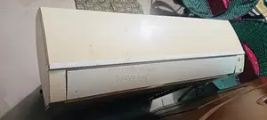 একেবারে ফ্রেশ শার্প ব্র্যান্ডের এসি