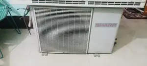 একেবারে ফ্রেশ শার্প ব্র্যান্ডের এসি