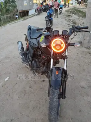 হিরো এক্সপালস ২০০ ৪ভি ২০১৪ কালো