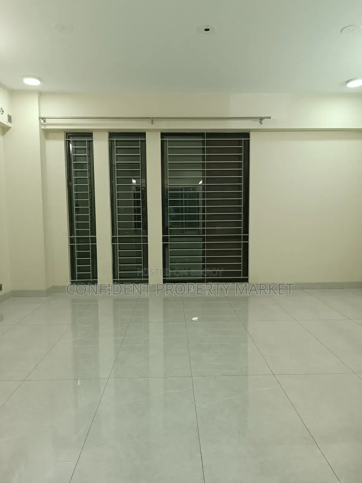 3-bedroom Apartment in Baridhara for sale