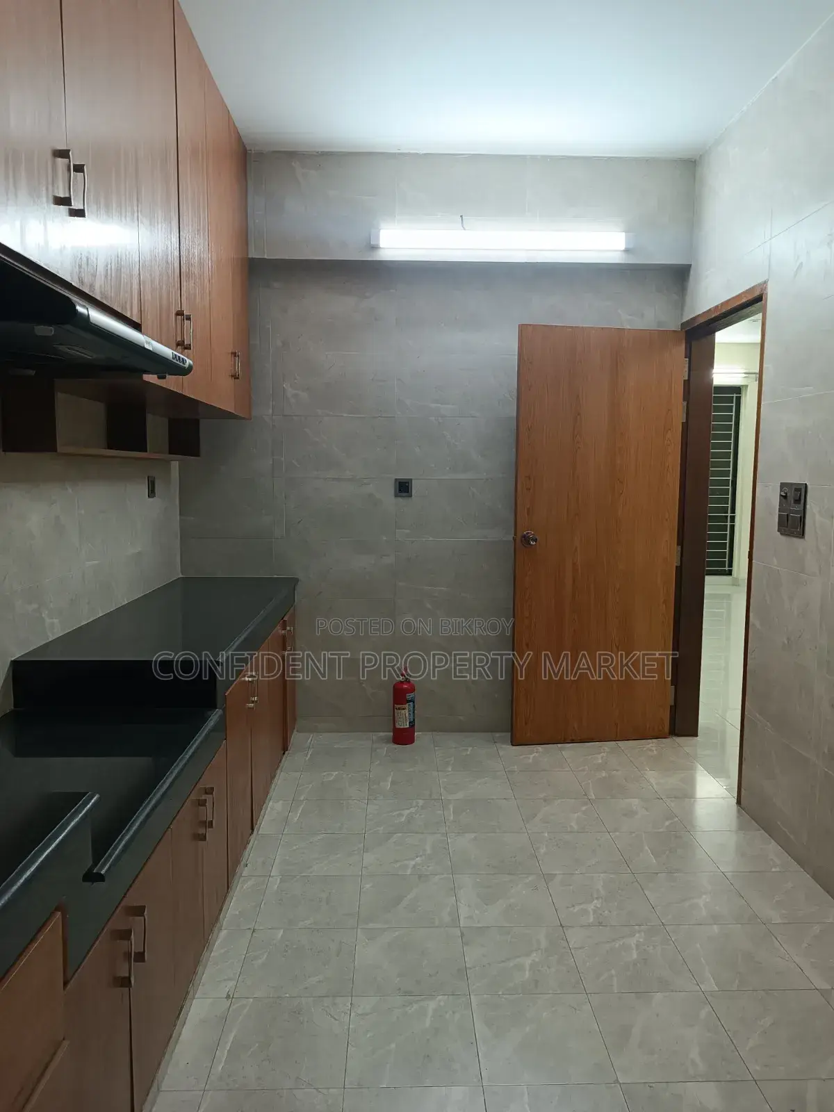 3-bedroom Apartment in Baridhara for sale