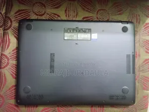 Laptop Asus VivoBook 15 X505BA 4GB Intel Pentium SSD 256GB