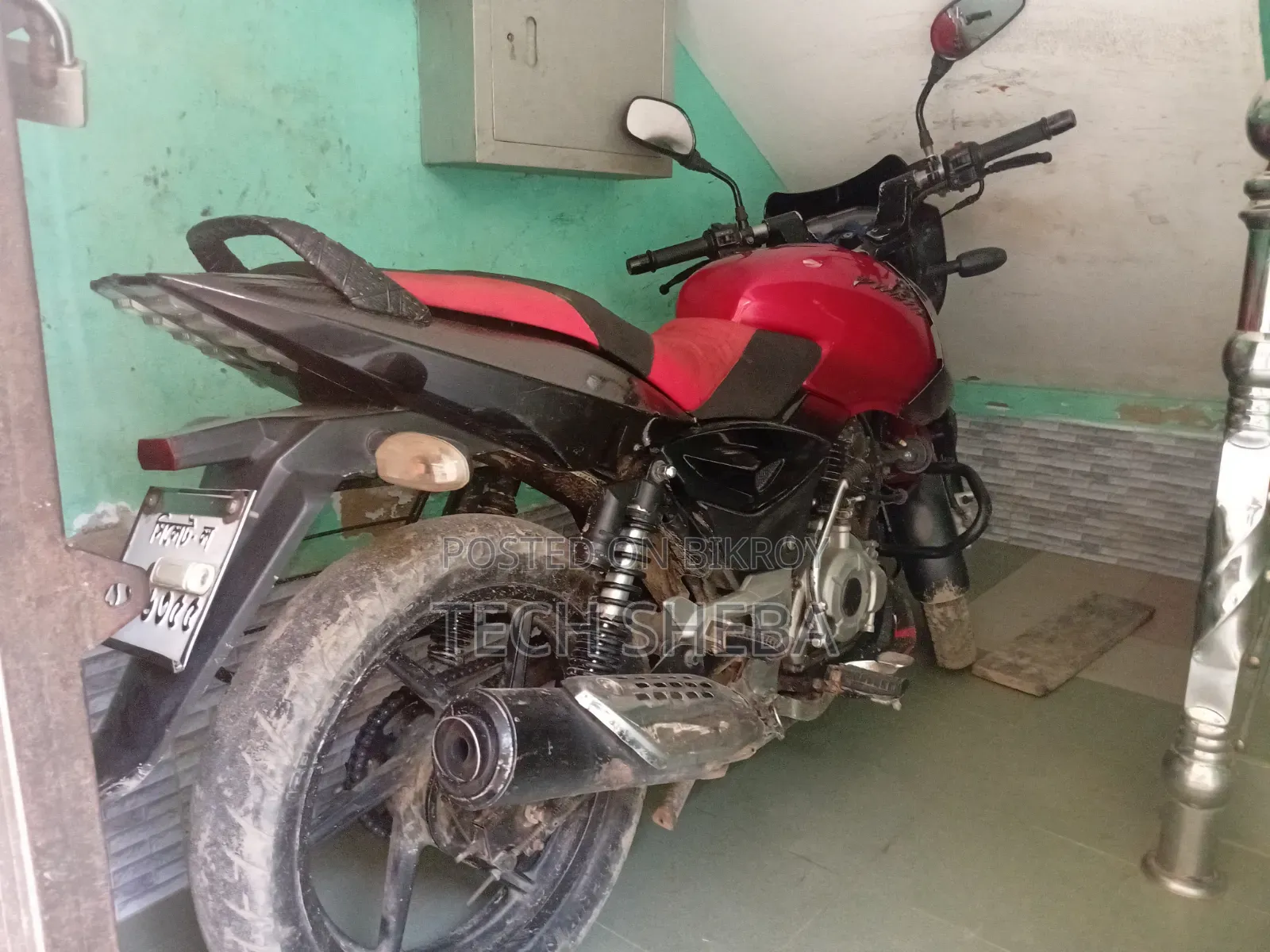 Bajaj Pulsar 150 2013 Red