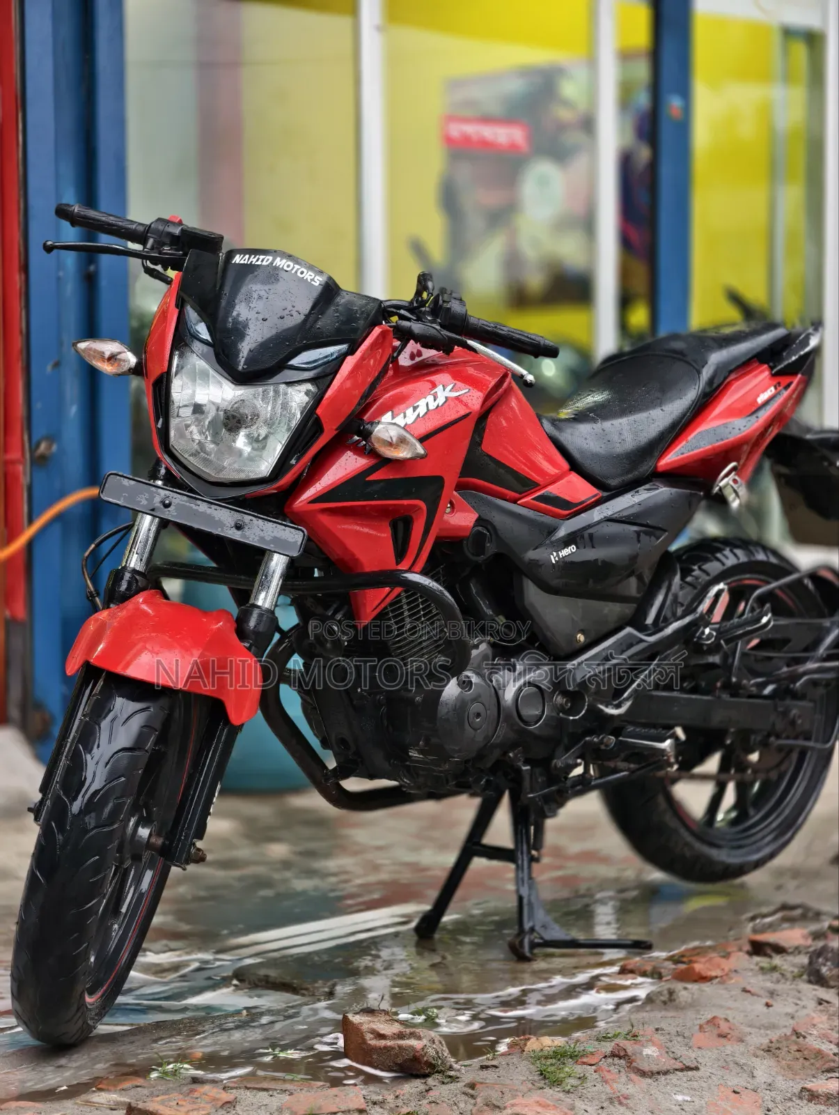 Hero Hero Hunk 150R Dual Disc ABS 2022 Red