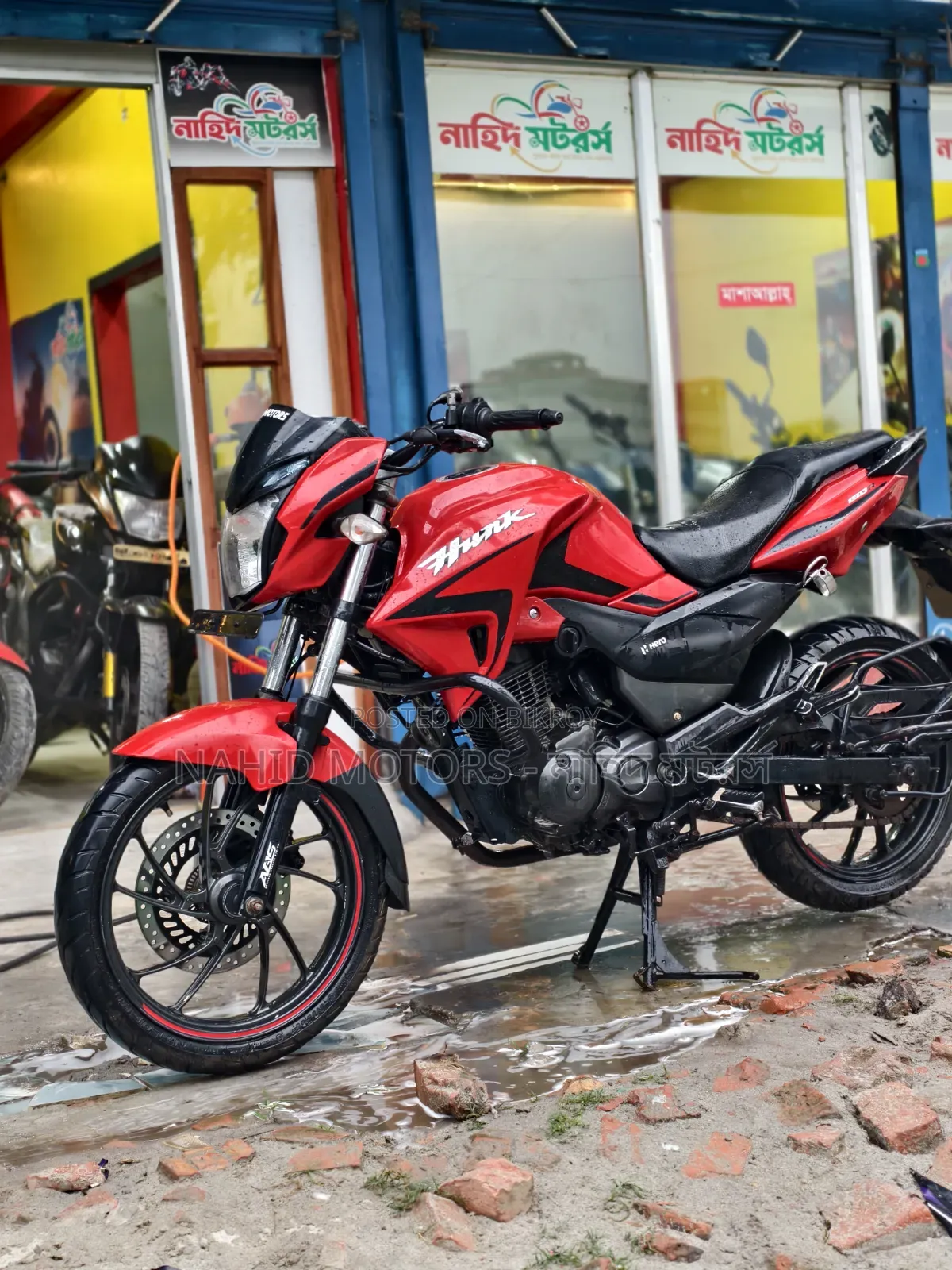 Hero Hero Hunk 150R Dual Disc ABS 2022 Red