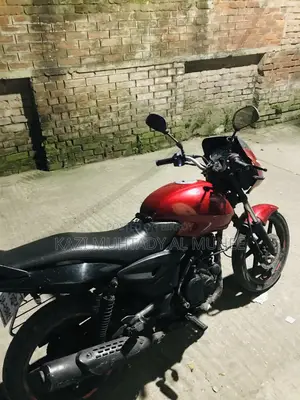 Bajaj Pulsar 150 2012 Red