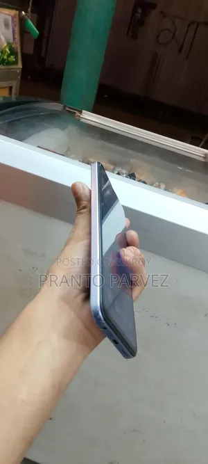 Vivo Y17 128 GB Green