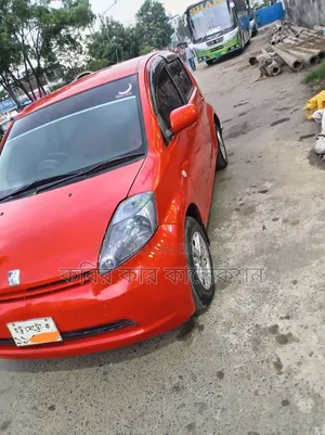 Toyota Passo 2005 Red