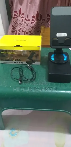 Kisonli M-1 Phone Holder