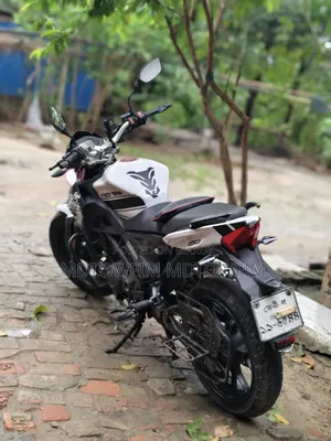 রোডমাস্টার ডিলাইট ২০১৯ হোয়াইট