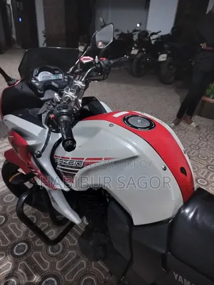 Yamaha FZ 2014 White