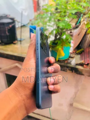 Tecno Spark Go 64 GB Blue