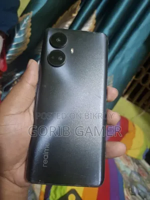 রিয়েলমি ১০ প্রো+ ১২৮ জিবি কালো