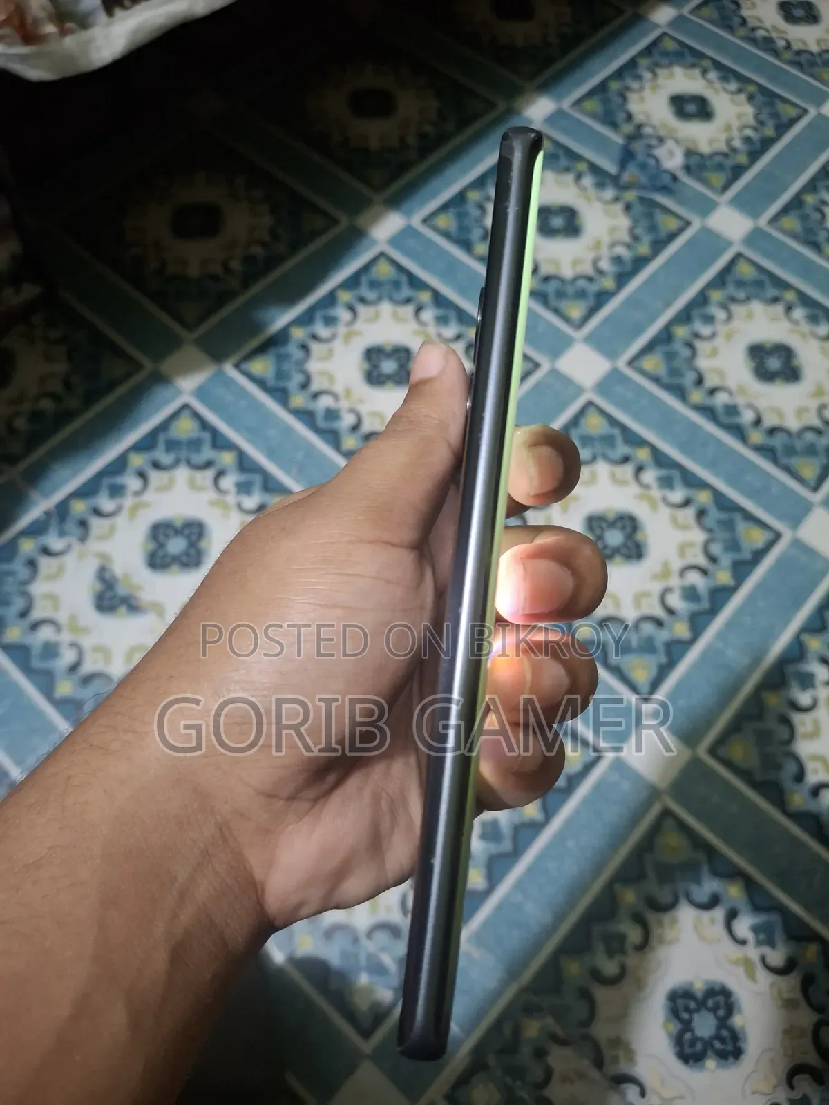 রিয়েলমি ১০ প্রো+ ১২৮ জিবি কালো
