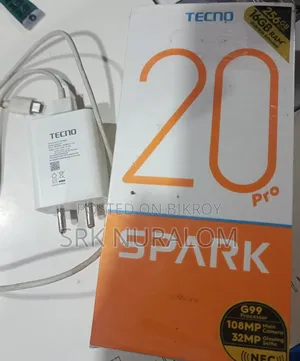 Tecno Spark 20 Pro 256 GB Gold