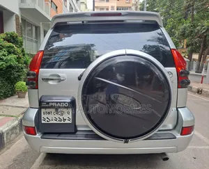 Toyota Land Cruiser Prado 2008 Silver