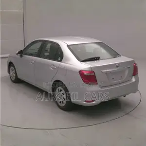 টয়োটা এক্সিও ২০২১ পার্ল