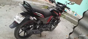 TVS Stryker 125 2023 Red