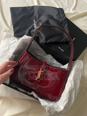 Red Bag (Ysl) Le 5 À 7 — Cherry Red