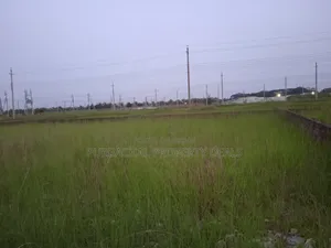 স্বদেশ সানভ্যালির a ব্লকে প্রাইম লোকেশনে ৮ কাঠা প্লট বিক্রয়।