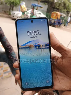 Tecno Spark Go ৬৪ জিবি সিলভার