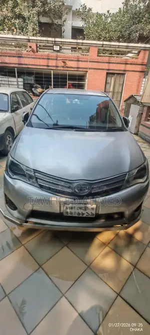 টয়োটা করোলা ফিল্ডার ২০১৪ সিলভার