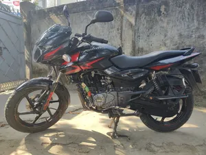 New Bajaj Pulsar N150 2017 Black