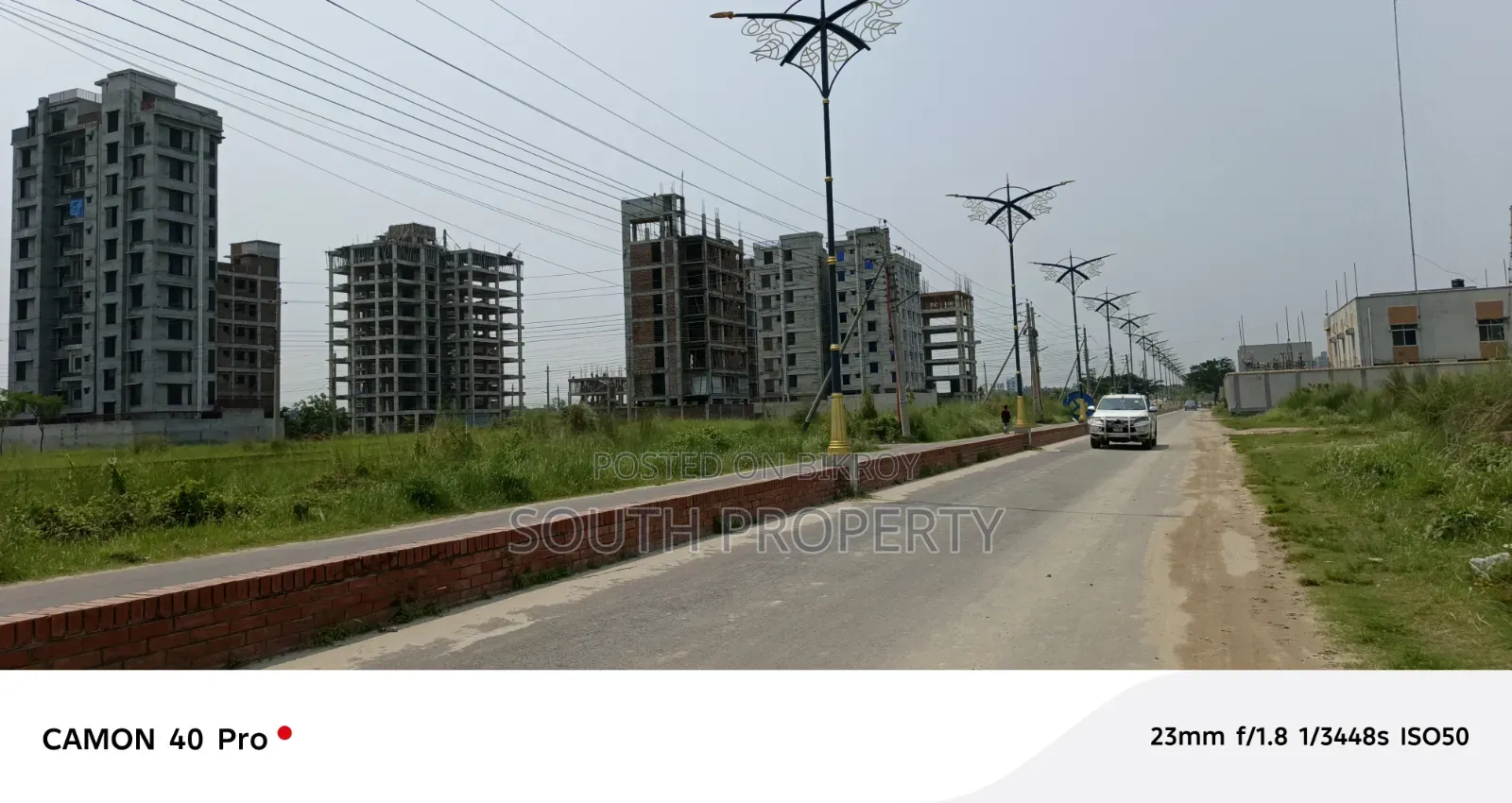 I Extension Black Bashundhara 5 Katha South, Facing Plot Sale