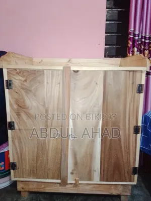 Table With Big Space Box