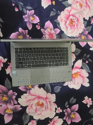 Laptop Asus VivoBook X540SA 8GB Intel Core I7 SSD 512GB