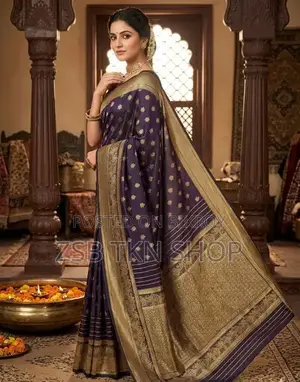 Golden Royal Kanchipuram Silk Saree and Blouse Piece