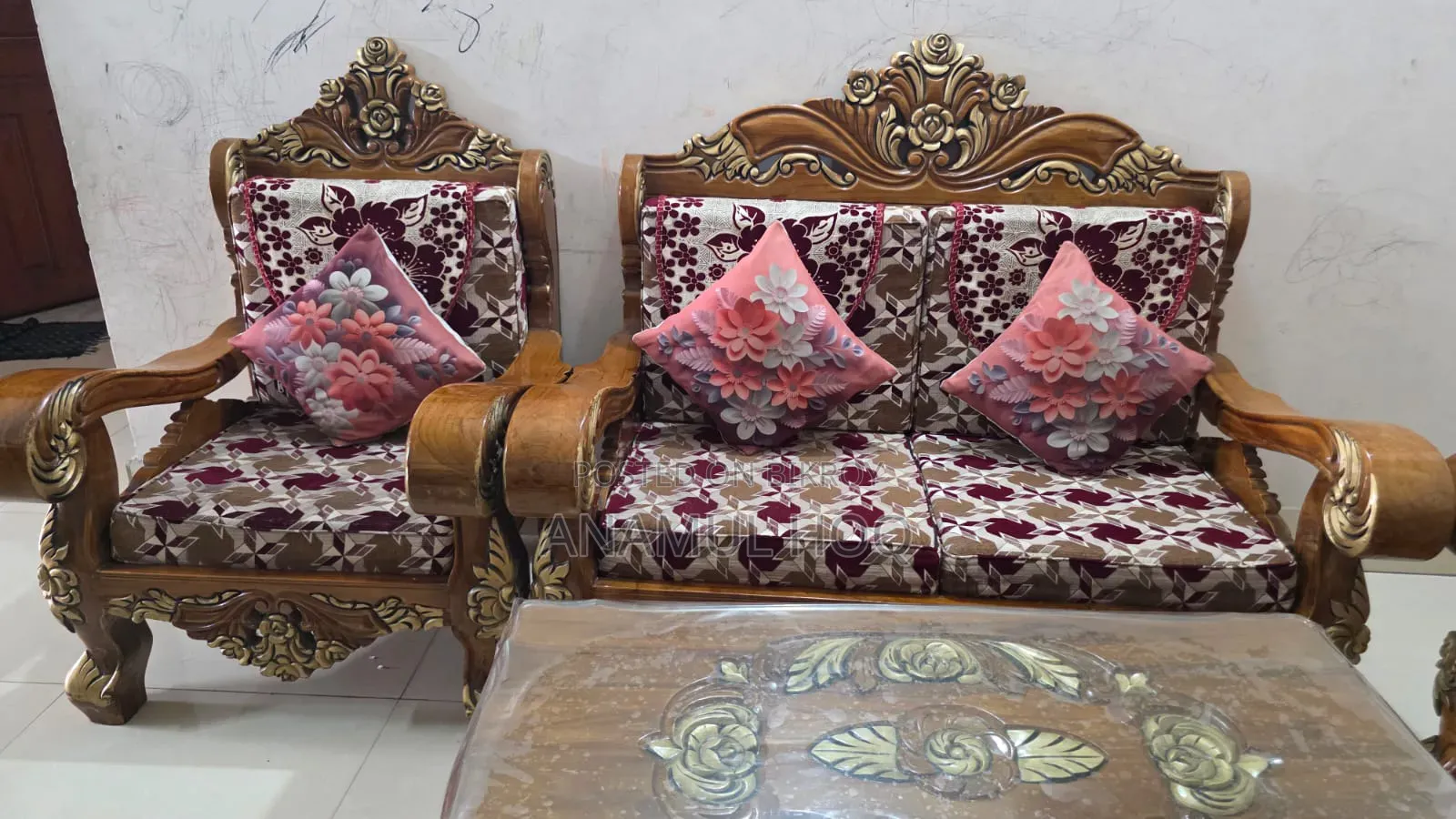 Sofa Set With Tea Table