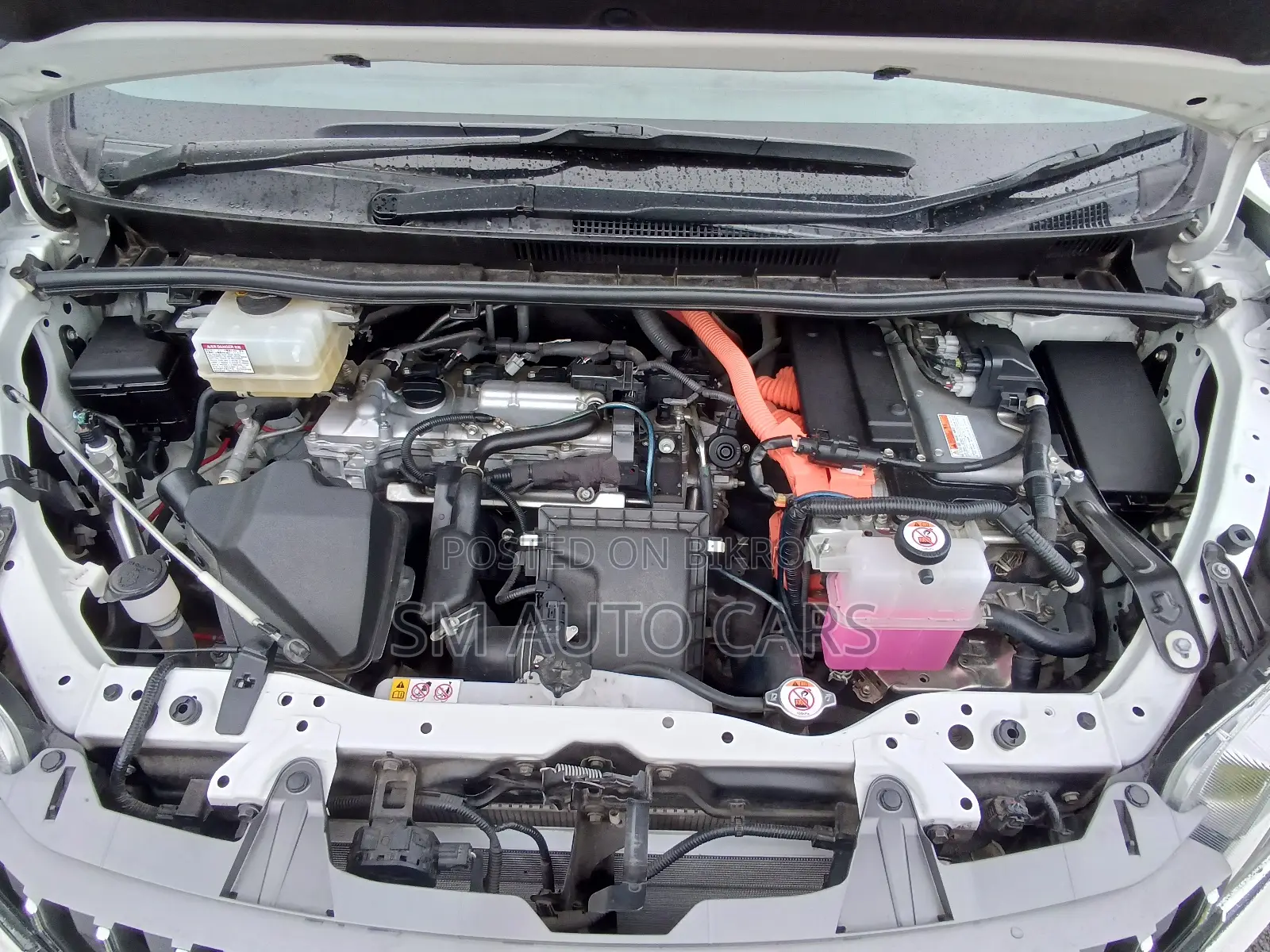 Toyota Esquire 1.8 Front Wheel Drive Hybrid (7 Seater) 2021 Pearl