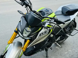 Yamaha 2016 Silver