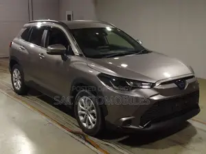 Toyota Corolla Cross 1.8 Hybrid FWD 2022 Brown