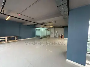 মহখালীর প্রধান অবস্থানে ভাড়ার জন্য বিখ্যাত বাণিজ্যিক ভবনের অফিস স্পেস