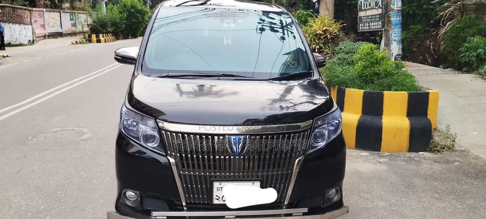 Toyota Esquire 2017 Black