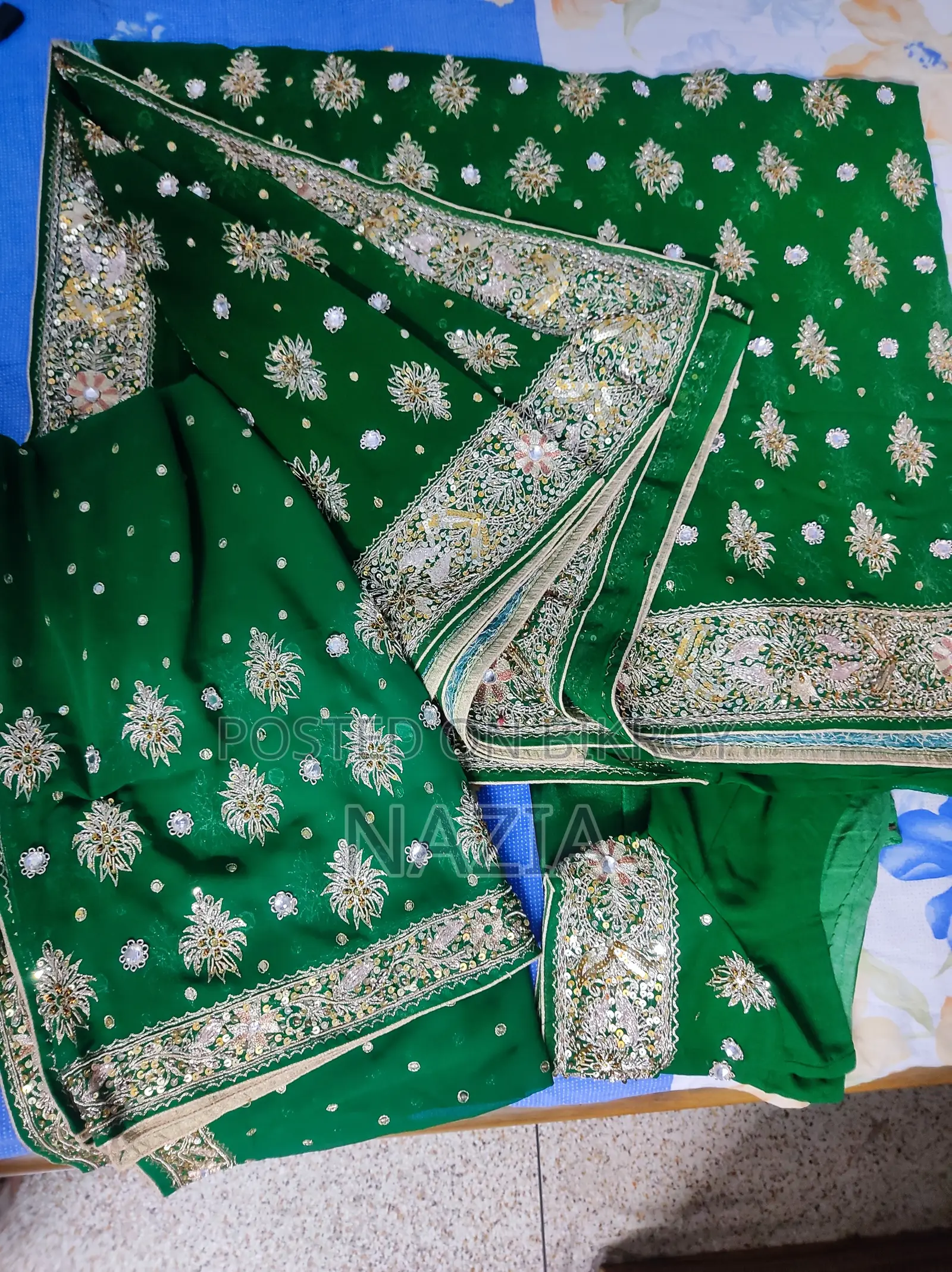 ব্রাইডাল শাড়ি