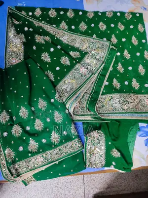 ব্রাইডাল শাড়ি