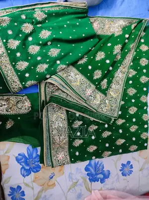 ব্রাইডাল শাড়ি