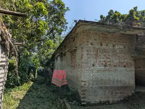 বোয়ালিয়াতে ৫ বেডরুমের বাড়ি বিক্রয় হবে