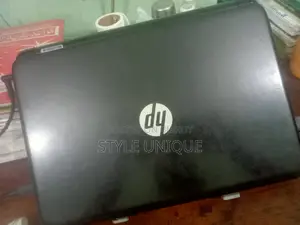 Laptop HP 14-Dq1088wm 4GB Intel Core I3 HDD 500GB