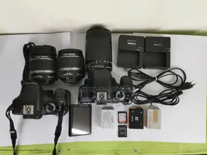 ২টা DSLR ক্যামেরা সেটআপ বিক্রি করা হবে। Canon Eos 600d Canon 600d.