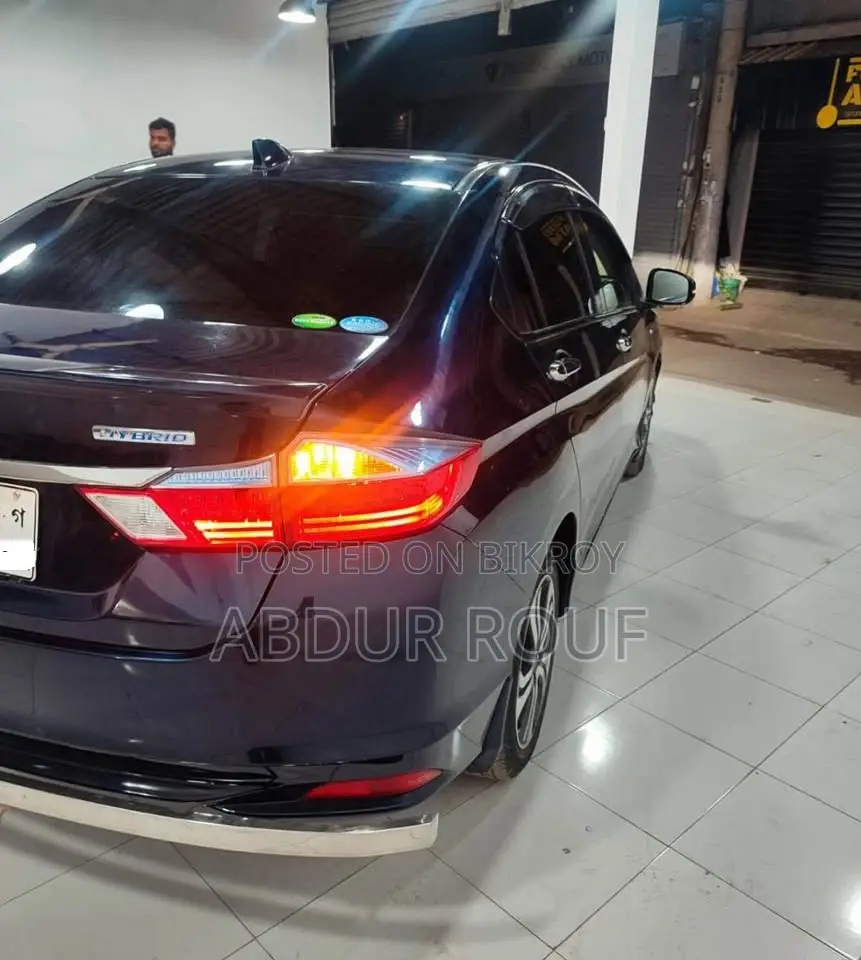 Honda Grace 1.5 Hybrid AWD 2017 Blue