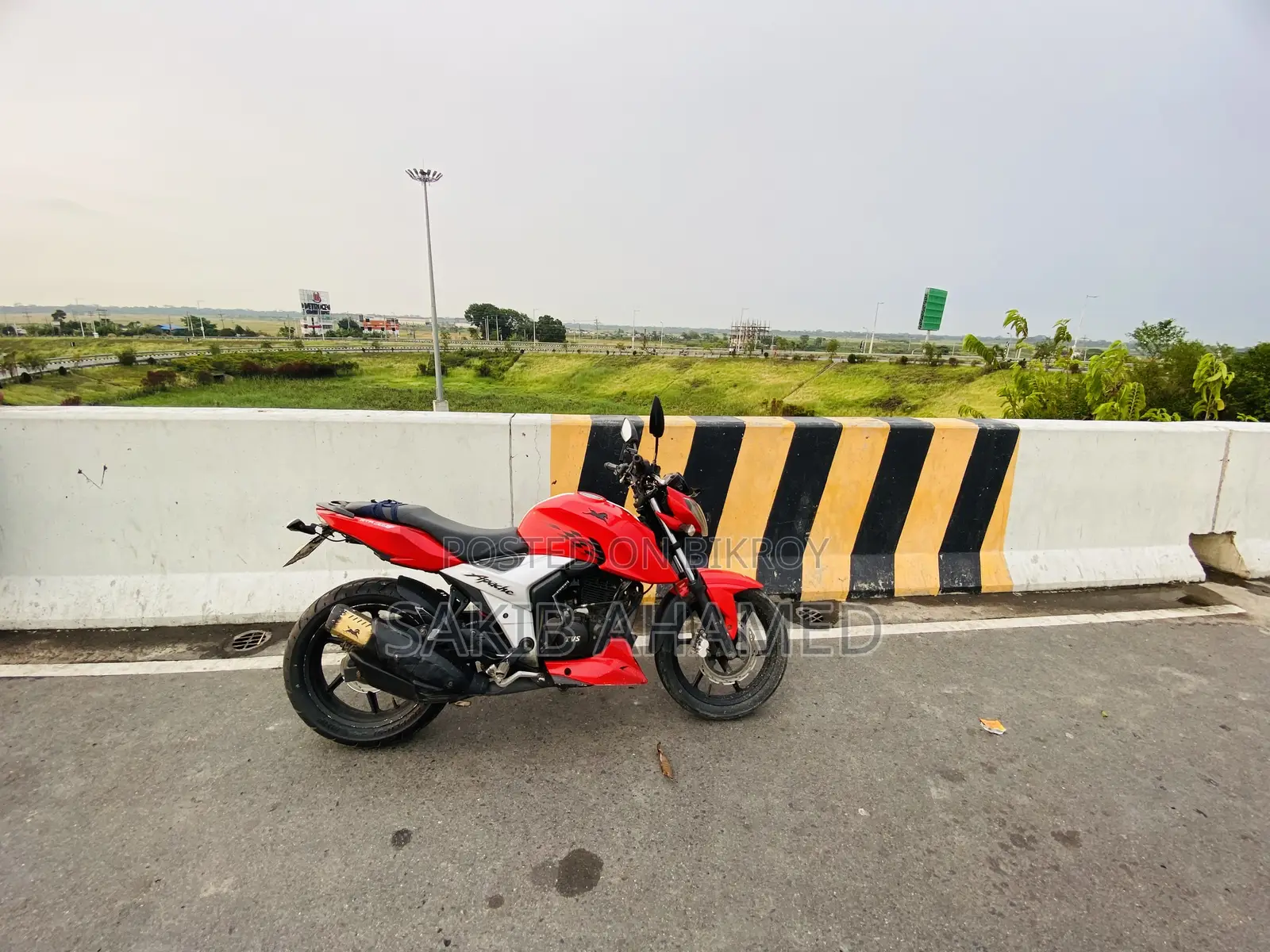 TVS Apache RTR 160 4V 2019 Red