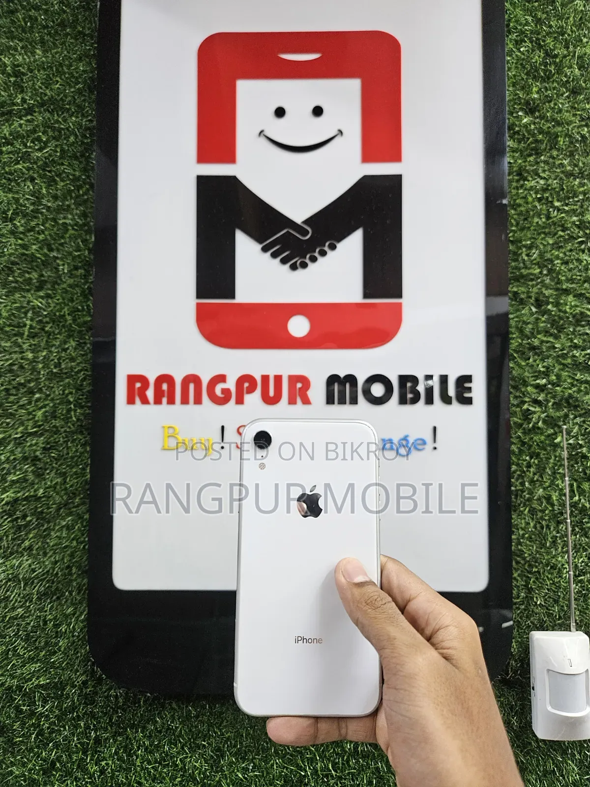 অ্যাপল আইফোন এক্সআর ৬৪ জিবি
